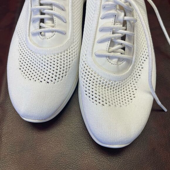 Cole Haan ZEROGRAND white sneakers tennis shoes, size 9 - Picture 4 of 12